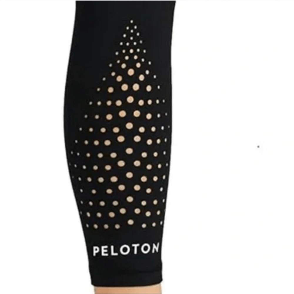 Peloton Cadence Laser Dot Legging in Size Large Color Black - Picture 3 of 8
